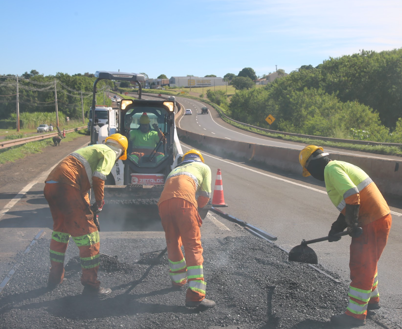 EPR Paraná intensifica obras e melhorias nesta terça-feira (12); confira os trechos com interdições