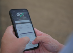 4 motivos para fazer o cadastro no app do Pedágio Eletrônico EPR