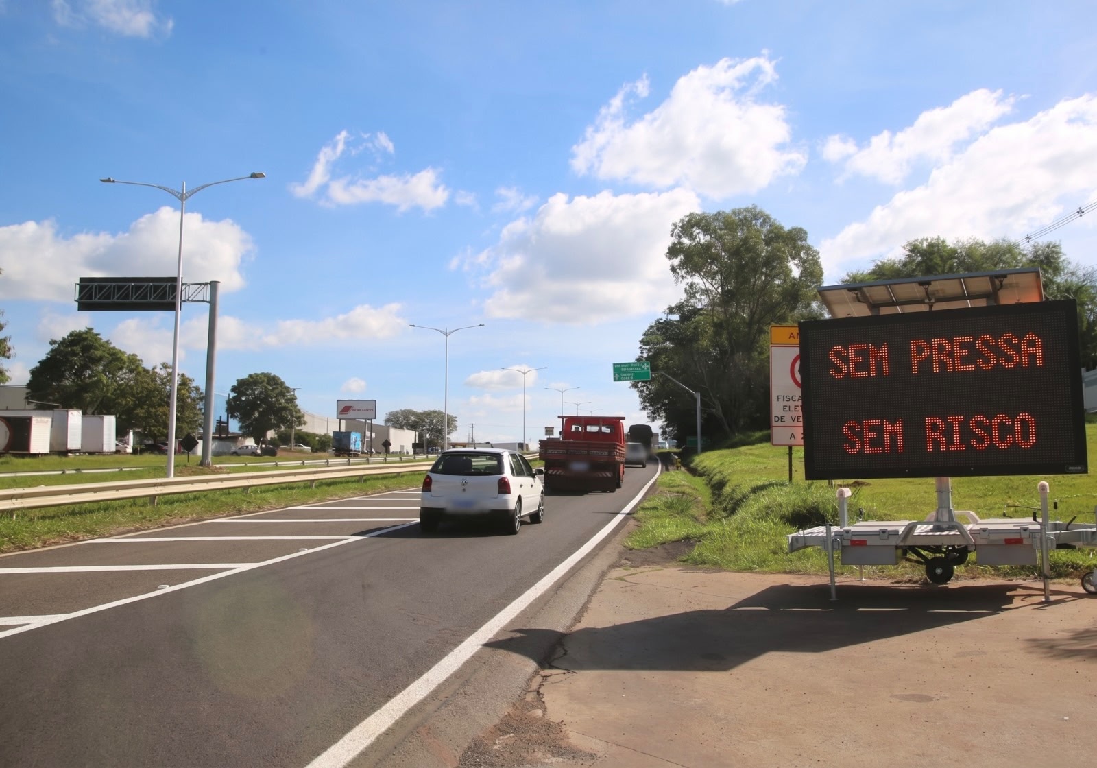 EPR Paraná reforça alerta para direção segura nas rodovias durante feriado de Corpus Christi