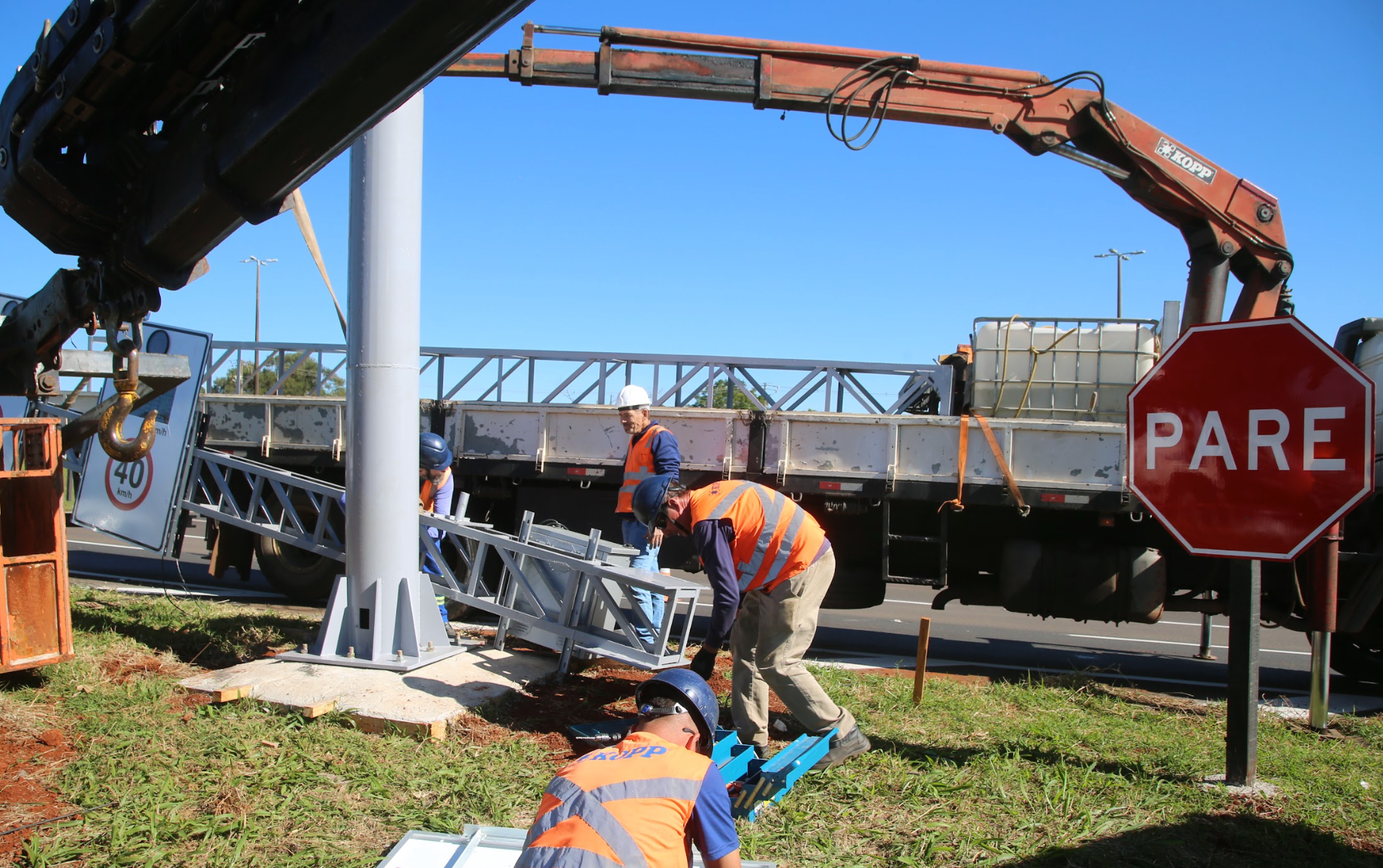 Manutenção rodoviária: EPR Paraná avança com novas frentes de obras e serviços estruturais