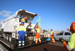 EPR Paraná intensifica frentes de conservação e recuperação asfáltica nesta terça (30)