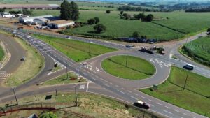 Mais segurança para quem viaja: Entregas do Plano de 100 Dias da EPR Paraná reforçam compromisso com a segurança viária e preservação de vidas