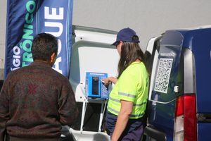 Unidades itinerantes da EPR Paraná atendem usuários do pedágio eletrônico em 10 cidades ao longo da semana