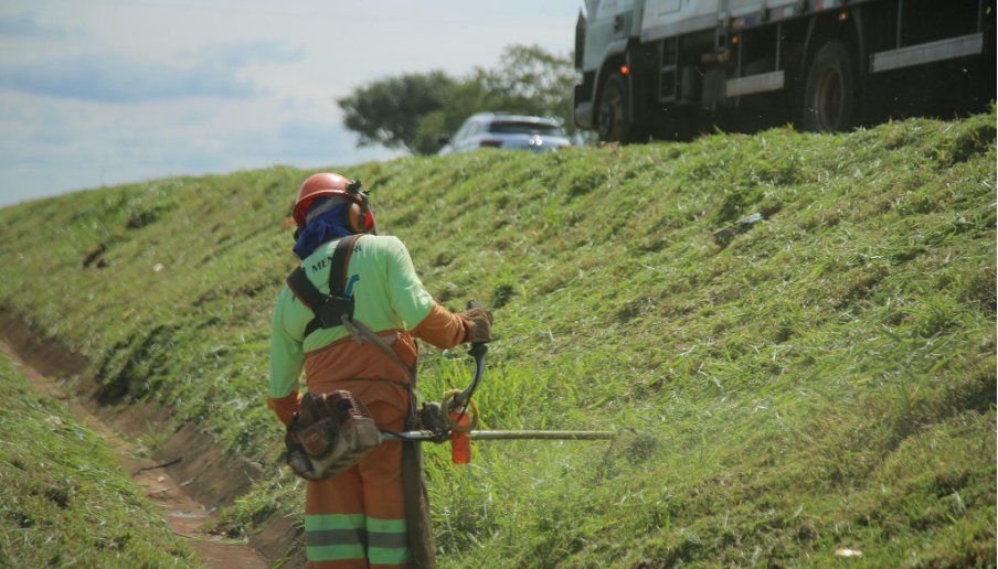 EPR Paraná mobiliza frentes de manutenção nesta sexta (7); confira programação de melhorias