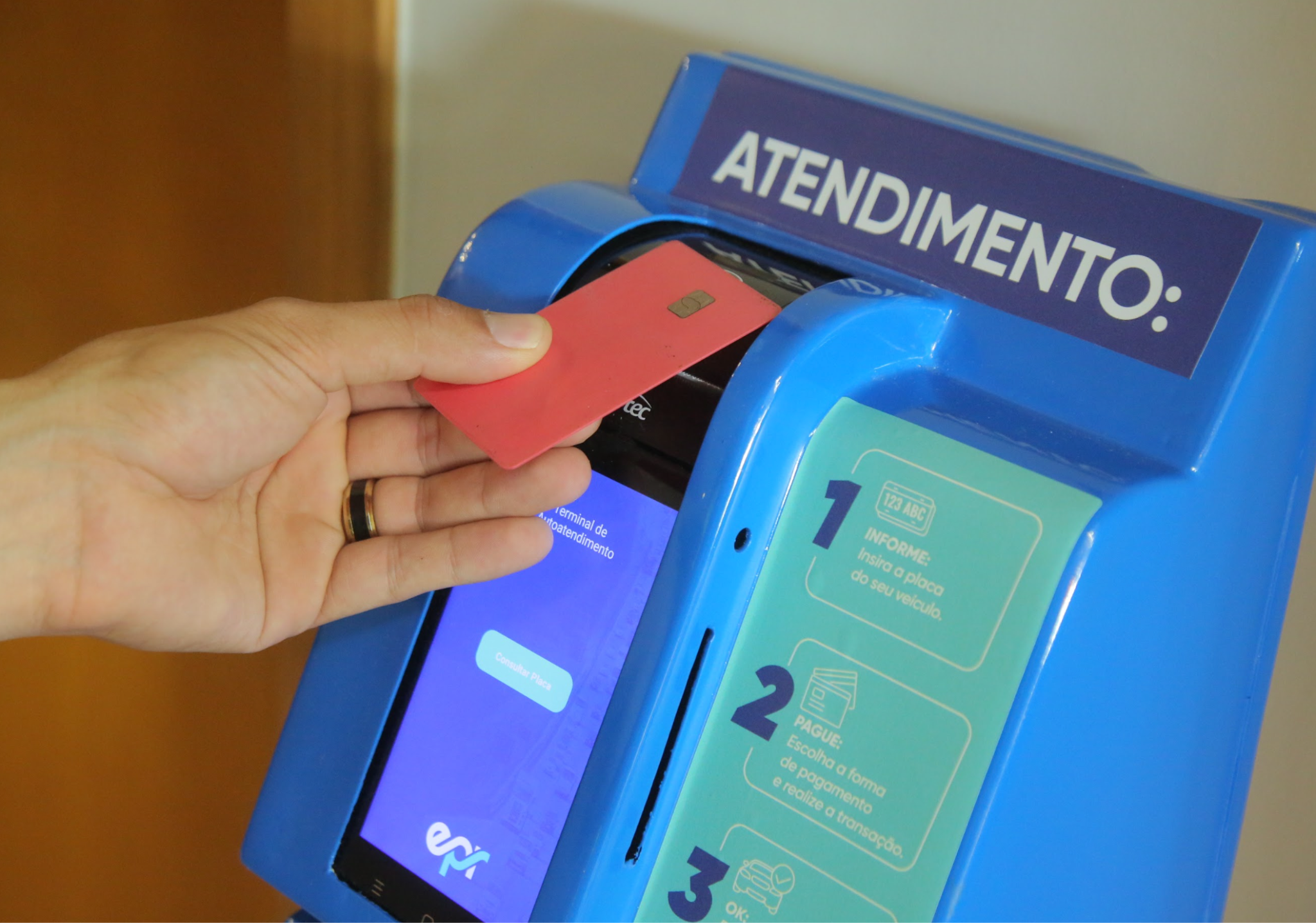 EPR Paraná disponibiliza totens em comércios parceiros para pagamento do pedágio eletrônico